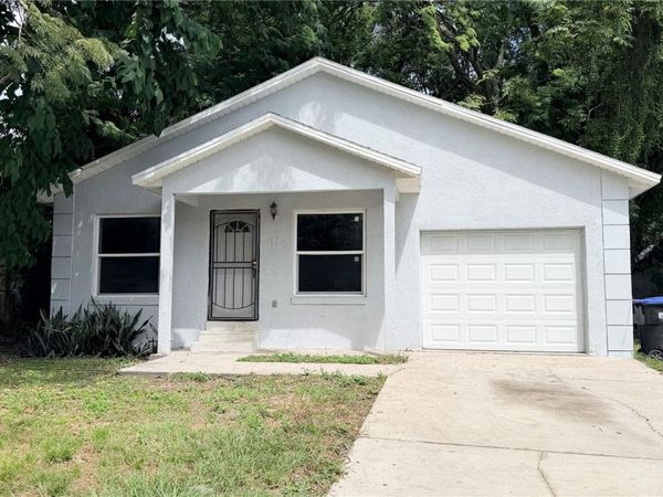 11 E ELLA J GILMORE STREET , APOPKA, FL 32703