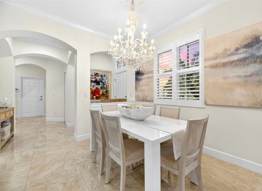 660 Chipper Drive , Sun City Center, FL 33573 Photo