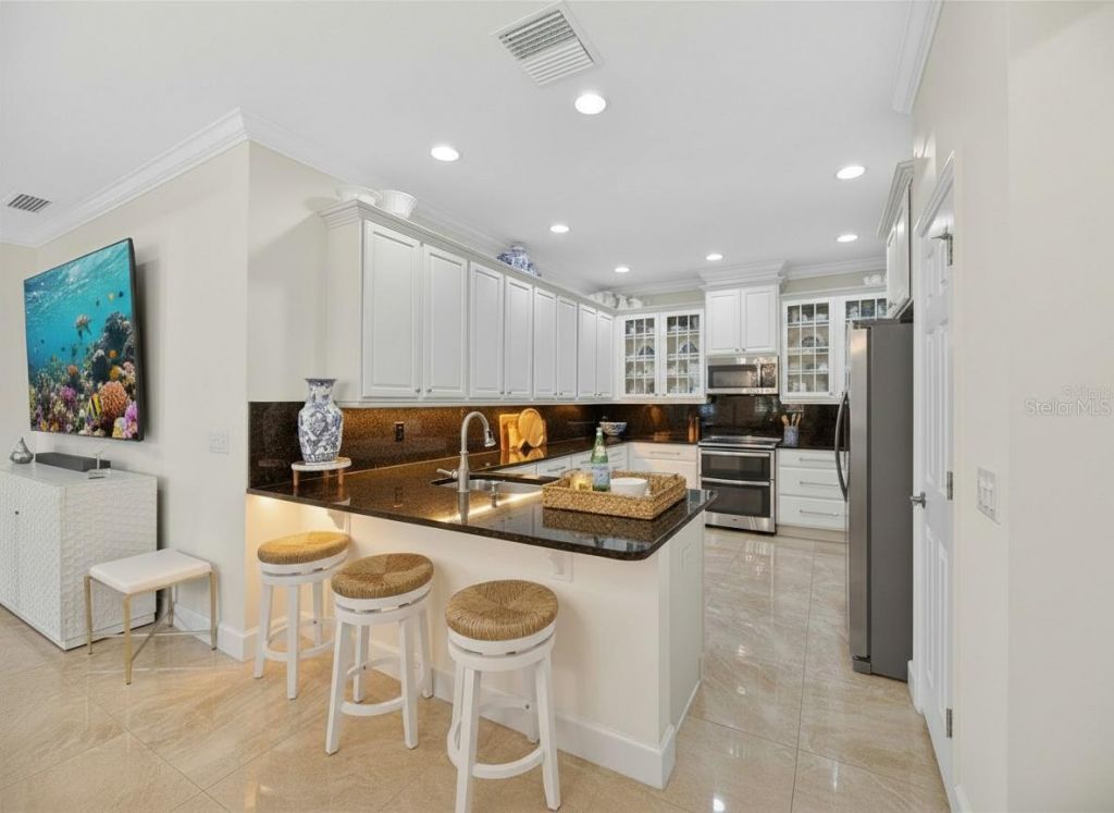 660 Chipper Drive , Sun City Center, FL 33573 Photo