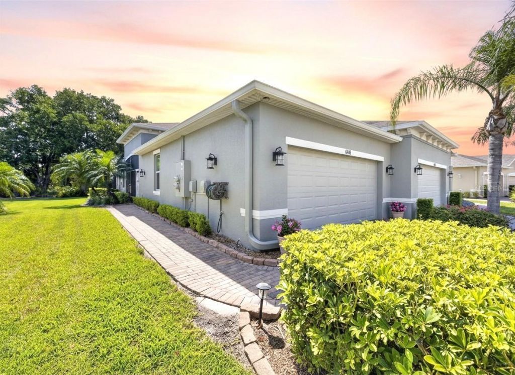 660 Chipper Drive , Sun City Center, FL 33573 Photo