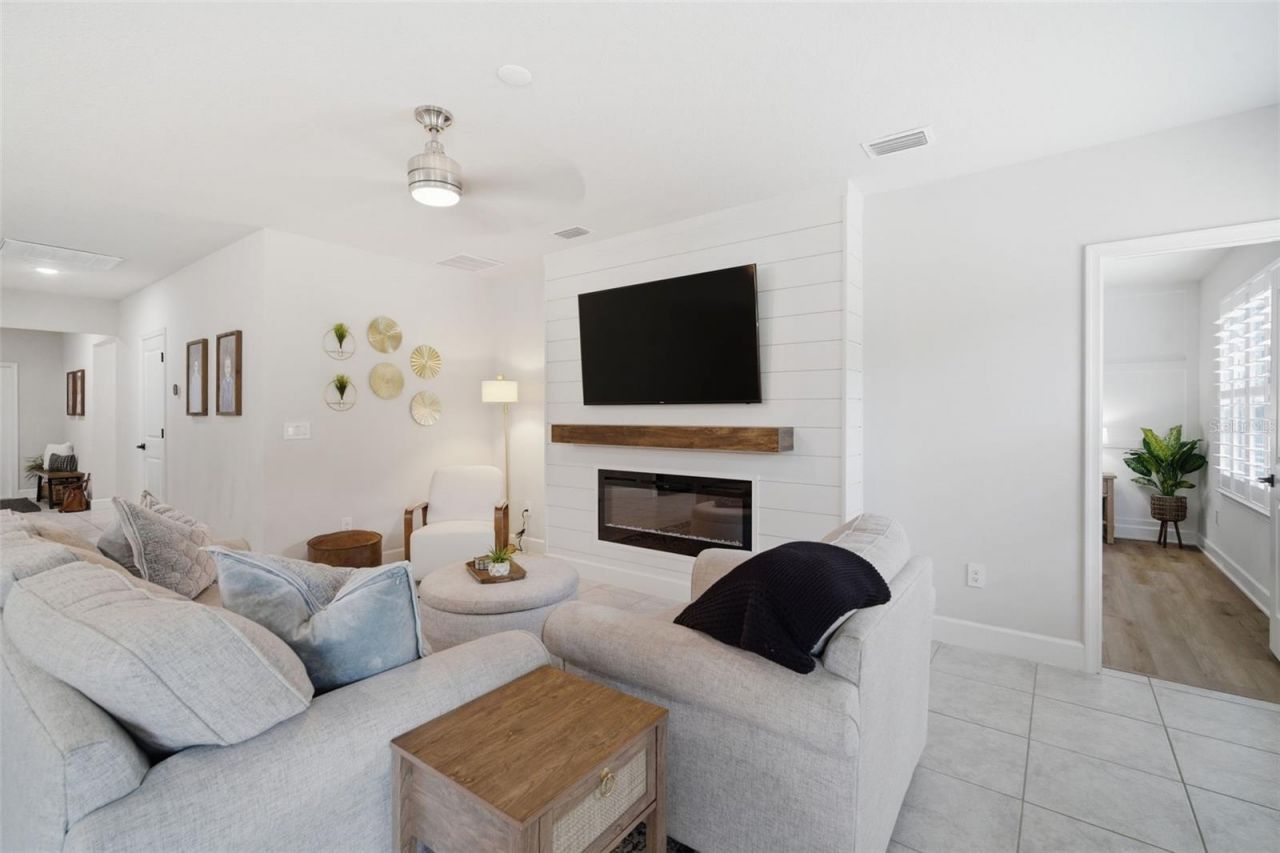 10325 Gliding Eagle Way, Land O Lakes, FL 34638 Photo
