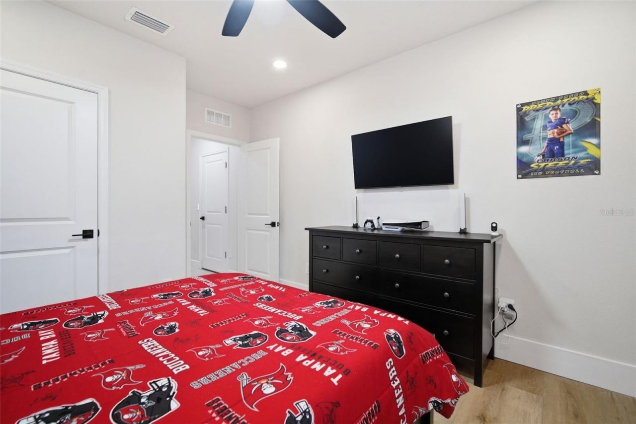 10325 Gliding Eagle Way, Land O Lakes, FL 34638 Photo