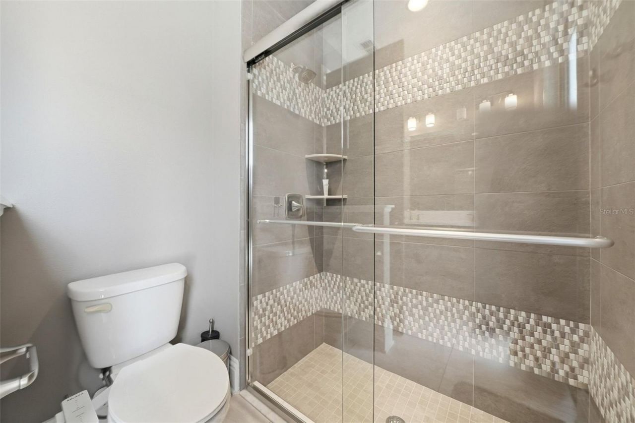 7224 Graybrook Drive, Wesley Chapel, FL 33545 Photo