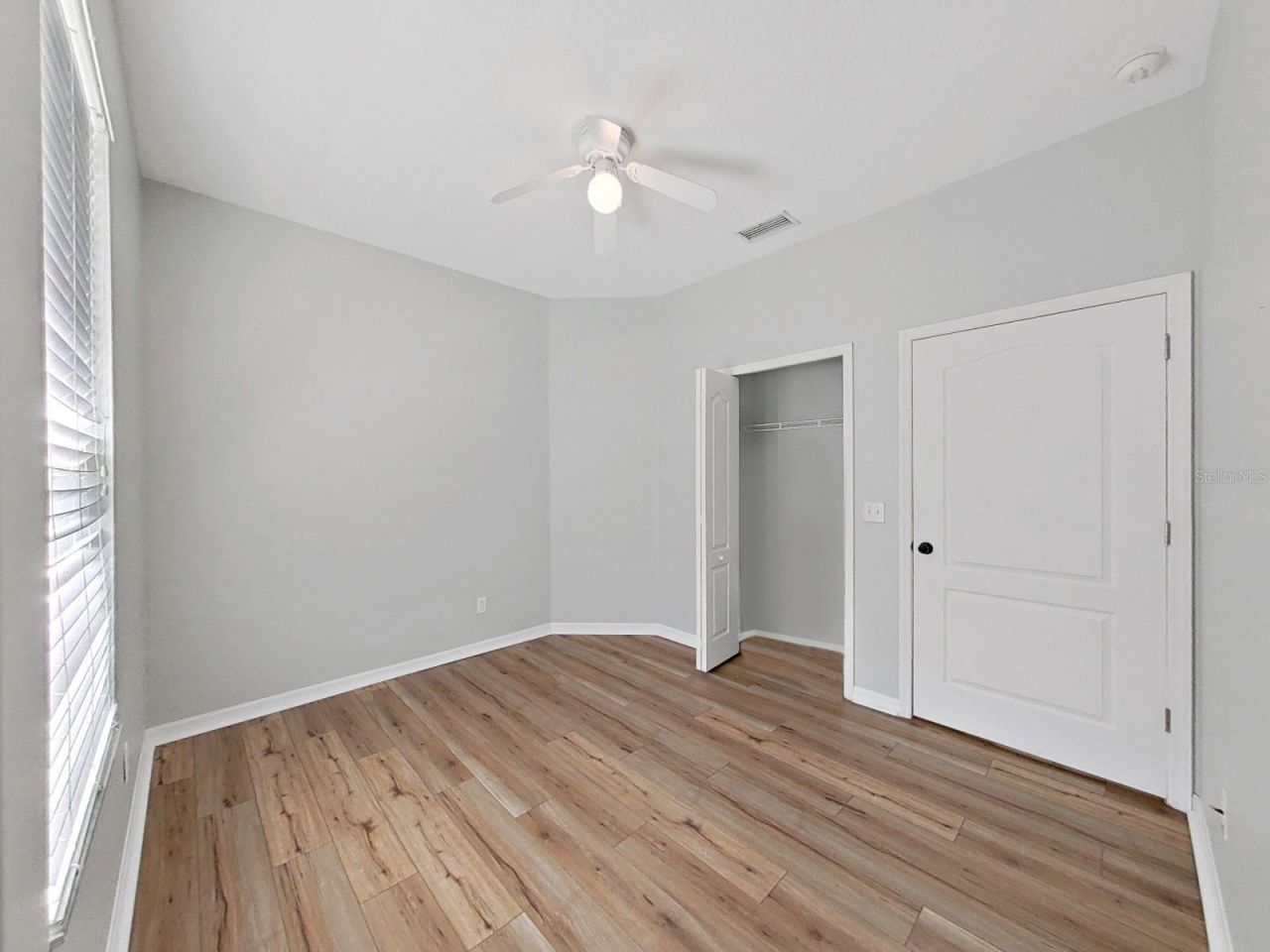6077 Sandhill Ridge Drive , Lithia, FL 33547 Photo