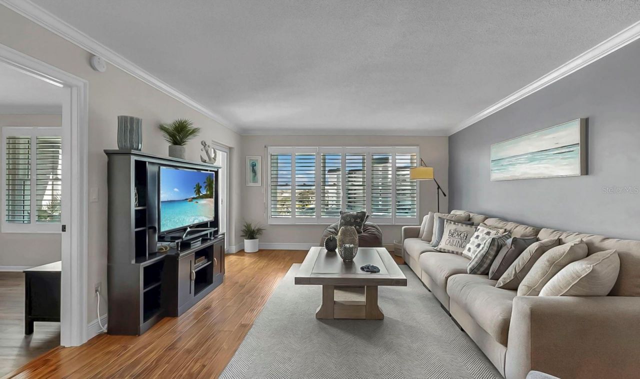 5220 Brittany Drive S, Unit 603, Saint Petersburg, FL 33715 Photo