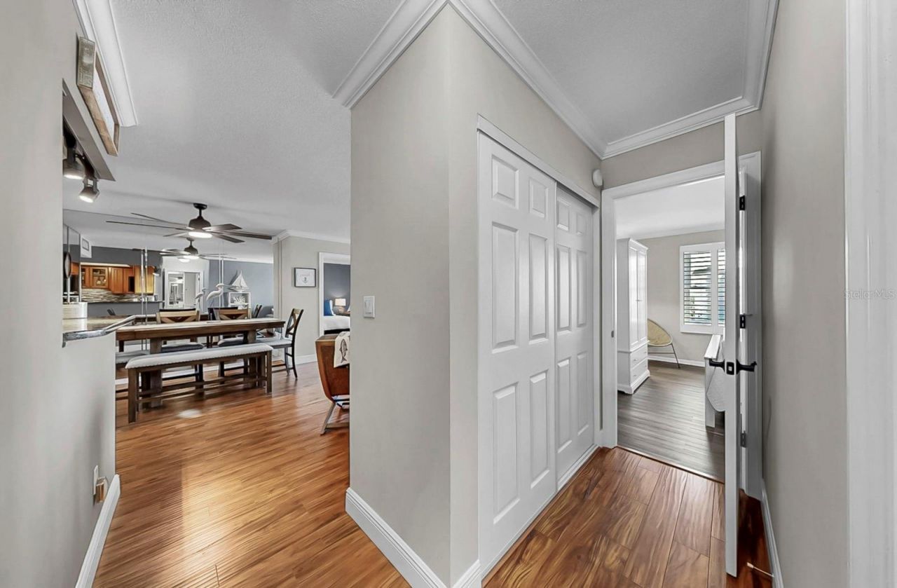 5220 Brittany Drive S, Unit 603, Saint Petersburg, FL 33715 Photo