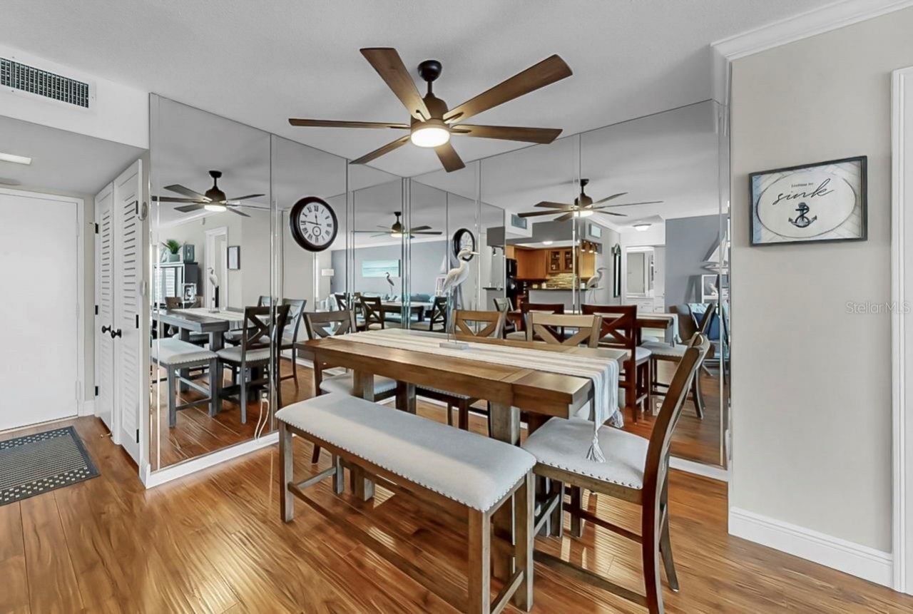 5220 Brittany Drive S, Unit 603, Saint Petersburg, FL 33715 Photo
