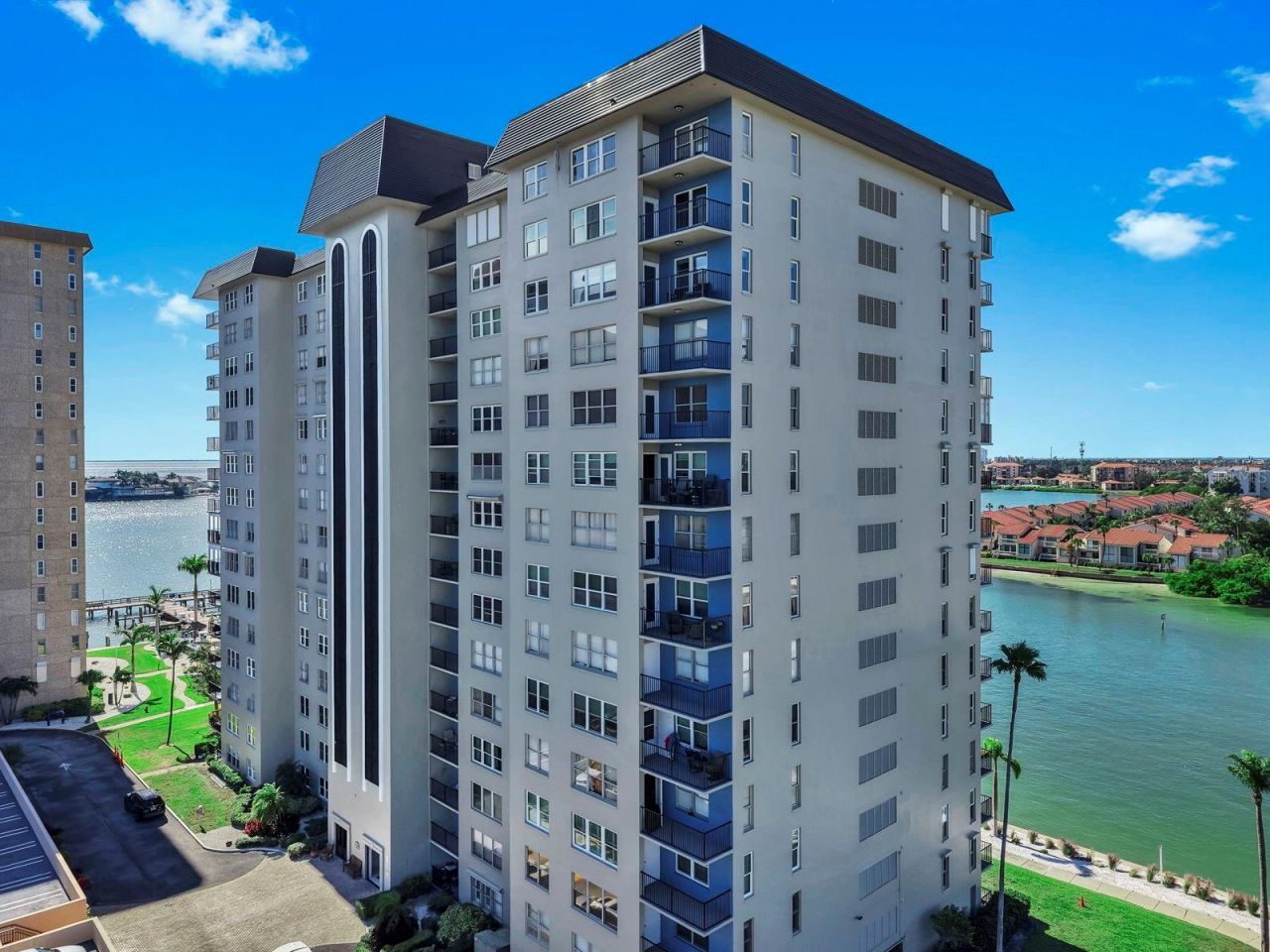 5220 Brittany Drive S, Unit 603, Saint Petersburg, FL 33715 Photo