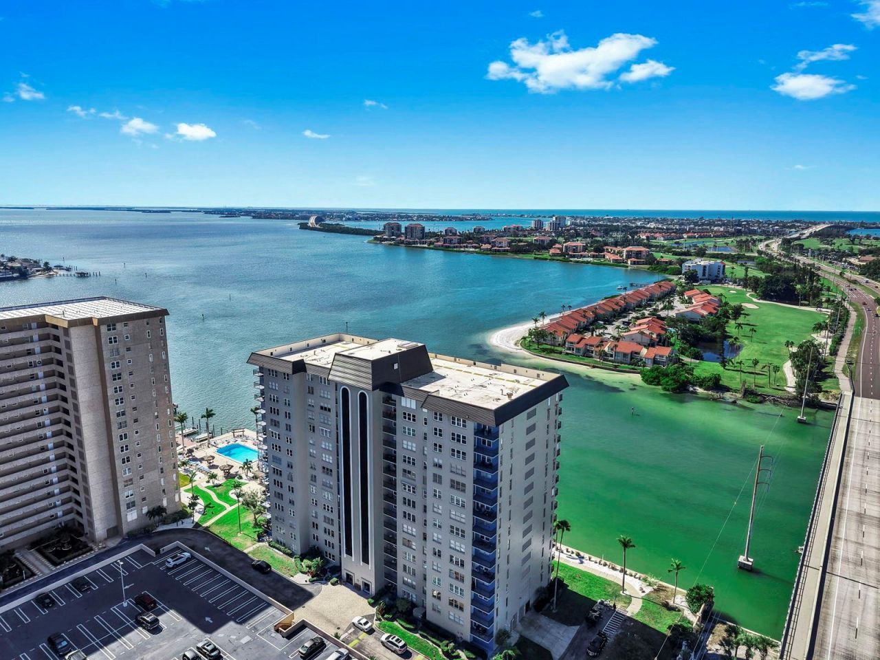 5220 Brittany Drive S, Unit 603, Saint Petersburg, FL 33715 Photo