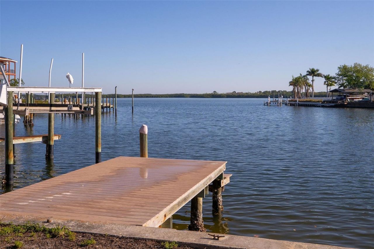 1859 Bayou Grande Boulevard Ne, Saint Petersburg, FL 33703 Photo