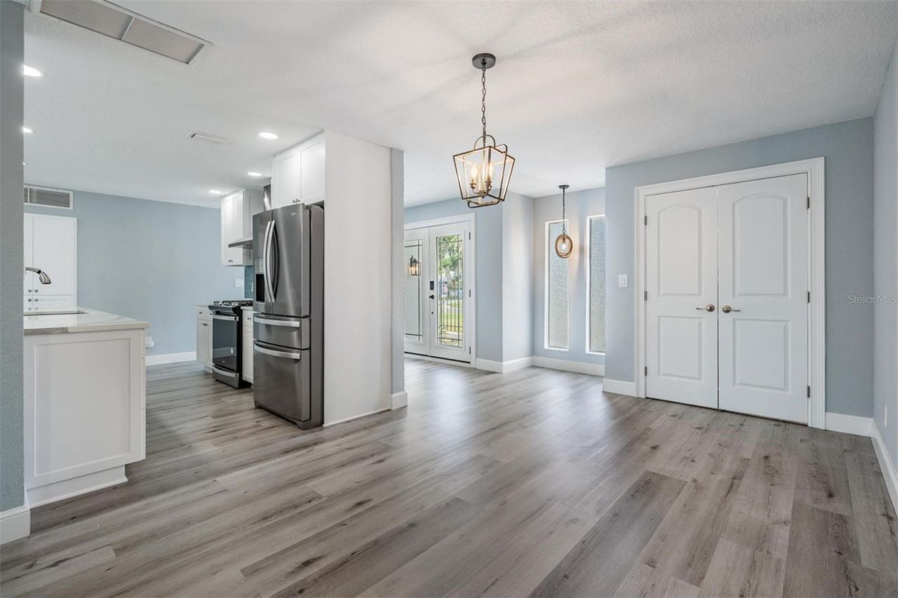 11599 Grove Street, Seminole, FL 33772 Photo