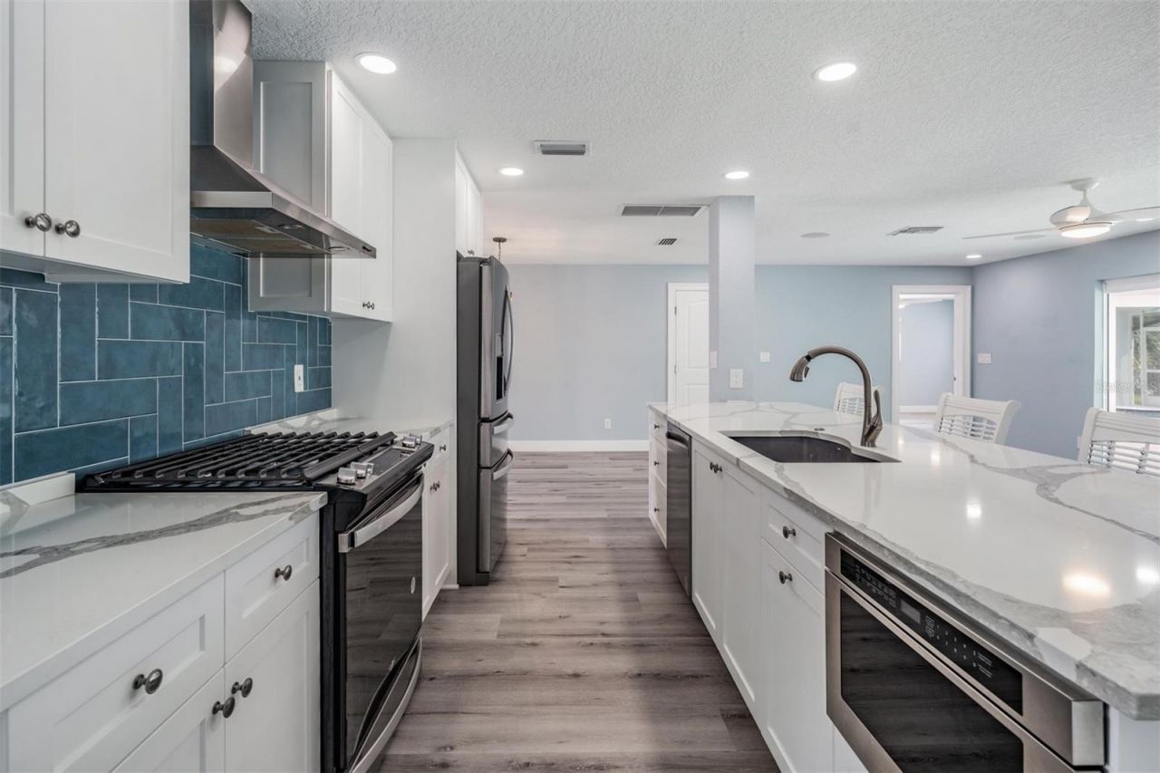 11599 Grove Street, Seminole, FL 33772 Photo