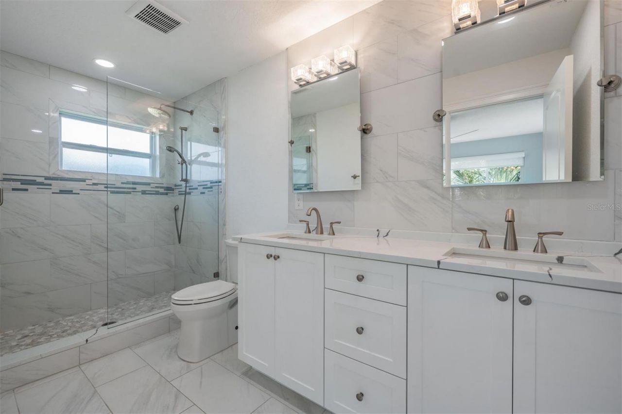 11599 Grove Street, Seminole, FL 33772 Photo