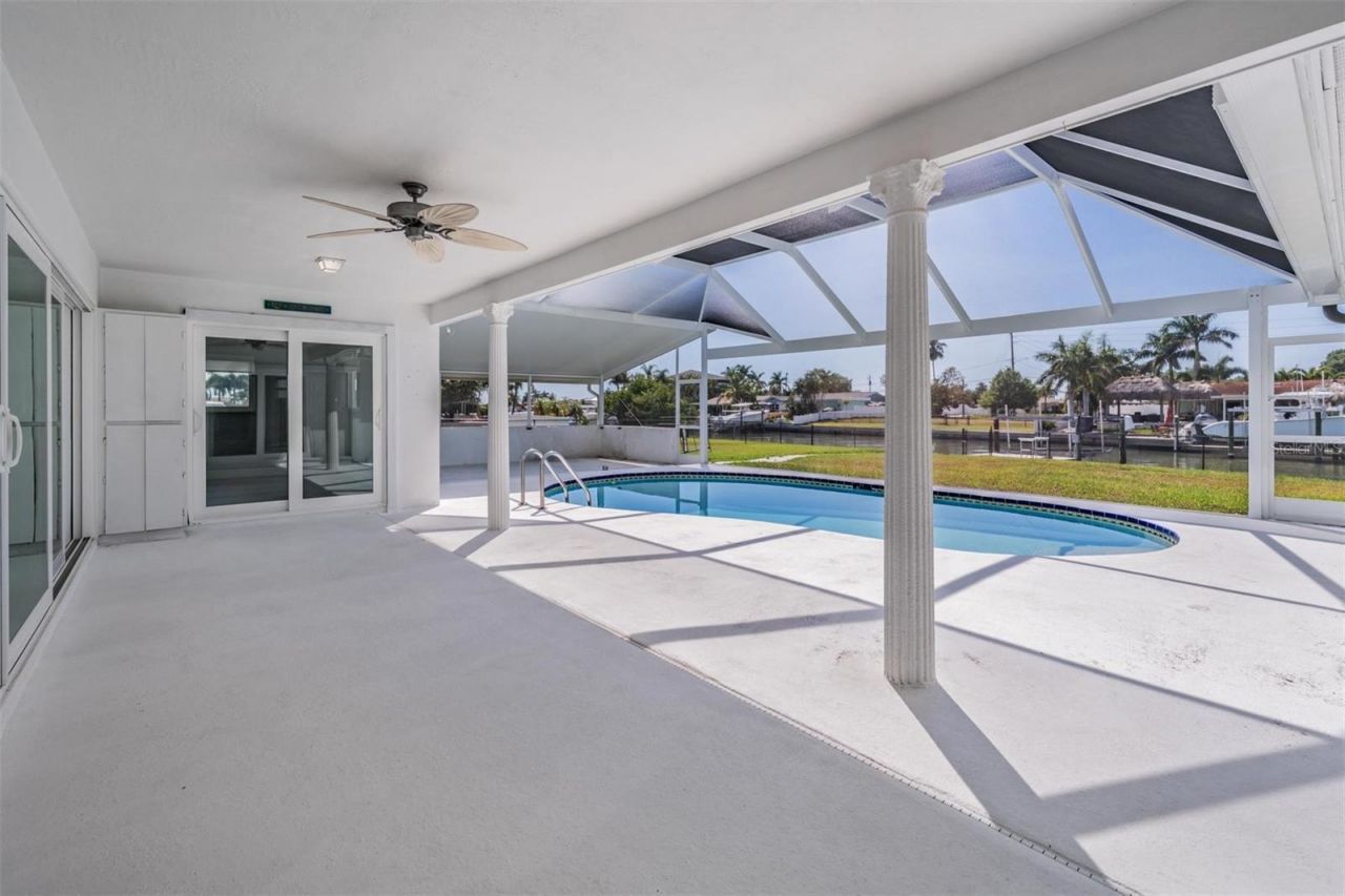 11599 Grove Street, Seminole, FL 33772 Photo
