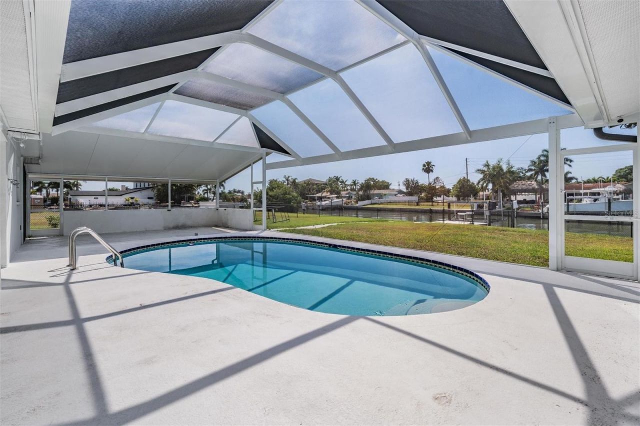 11599 Grove Street, Seminole, FL 33772 Photo