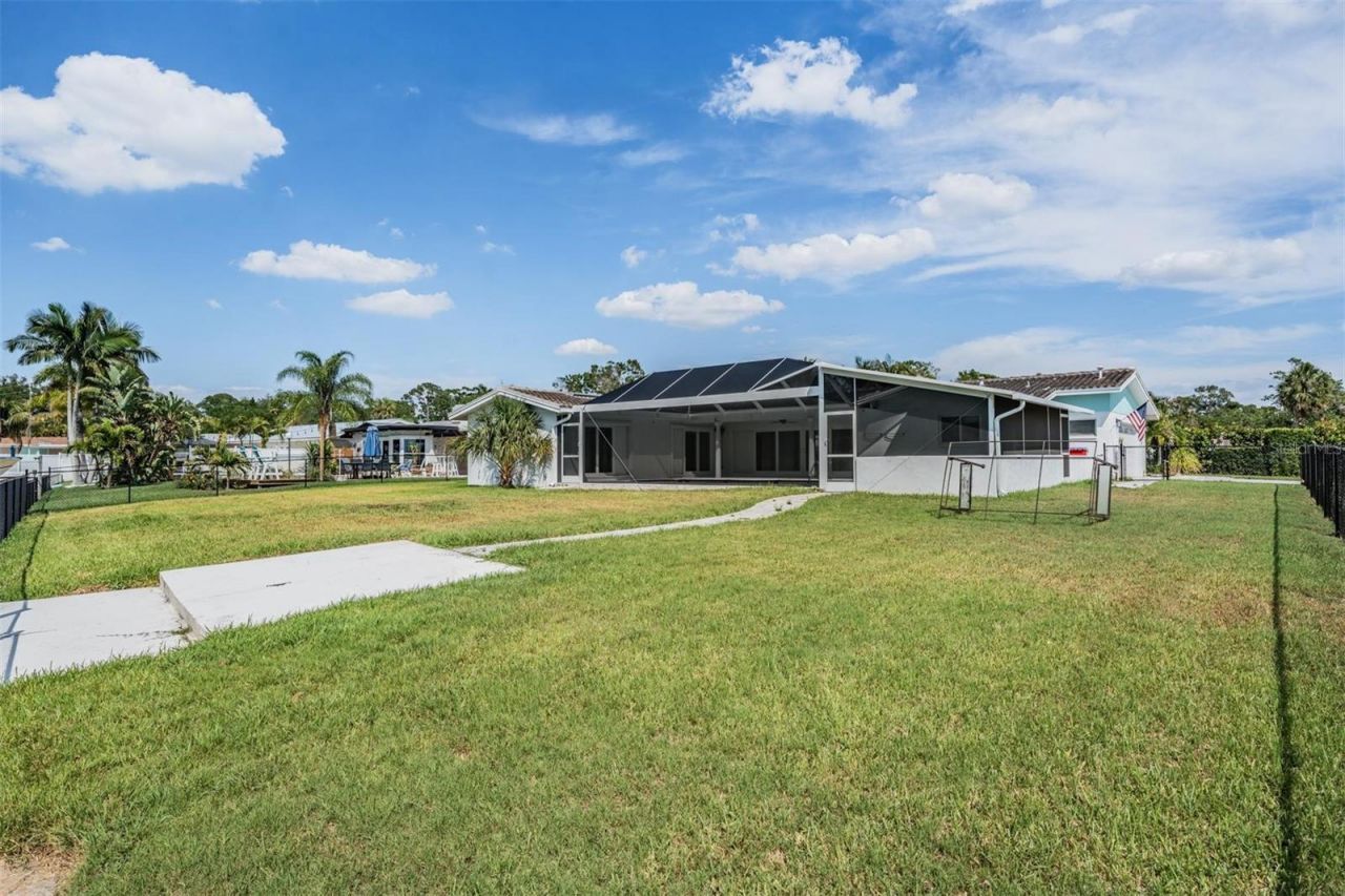 11599 Grove Street, Seminole, FL 33772 Photo