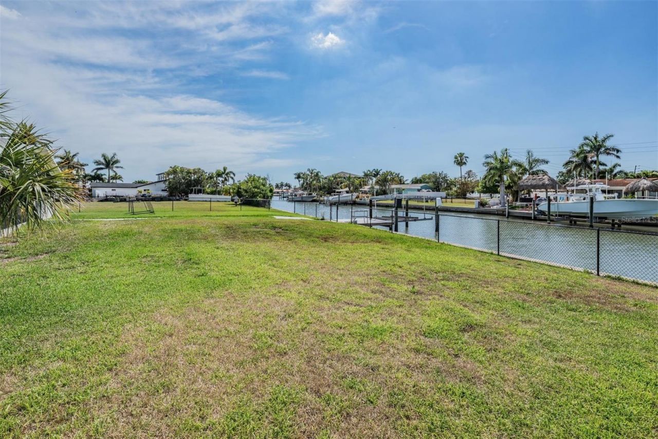 11599 Grove Street, Seminole, FL 33772 Photo