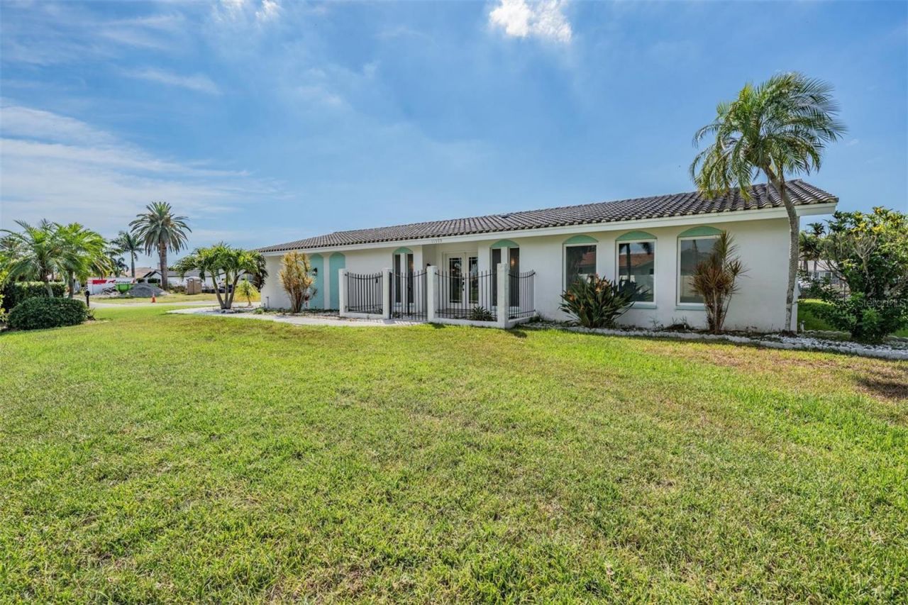11599 Grove Street, Seminole, FL 33772 Photo