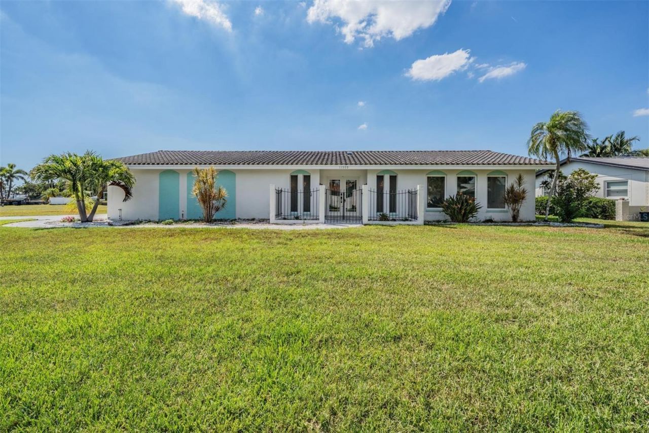 11599 Grove Street, Seminole, FL 33772 Photo