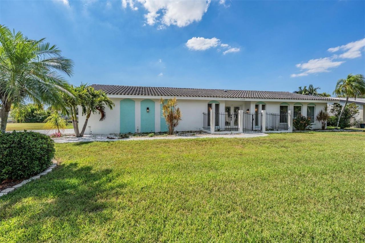 11599 Grove Street, Seminole, FL 33772 Photo