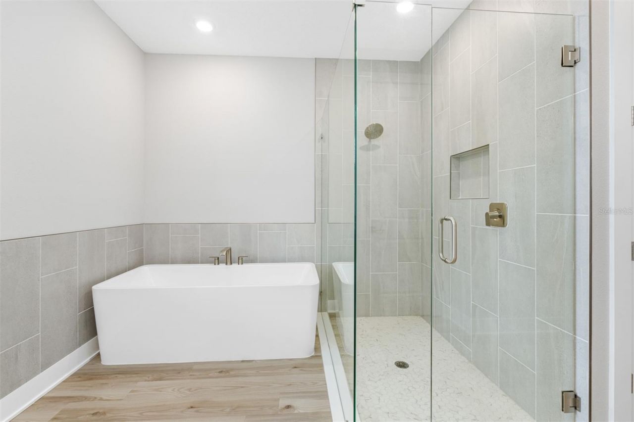 6757 Summit View Drive , Brooksville, FL 34601 Photo