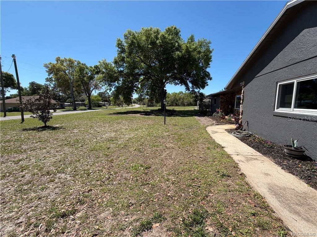 7533 E Applewood Drive , Inverness, FL 34450 Photo
