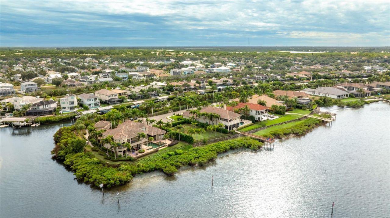 4223 Hawk Island Drive, Bradenton, FL 34208 Photo