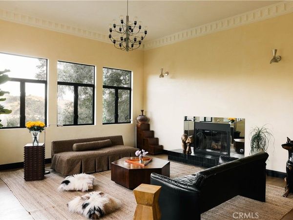 3761 Glenalbyn, Los Angeles, CA 90065