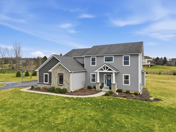7753 Fox Trace Road, Dexter, MI 48130