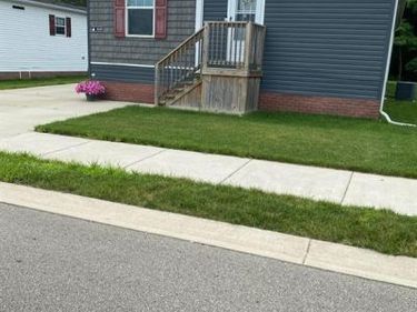 9680 Townsquare Boulevard, Fenton, MI 48430