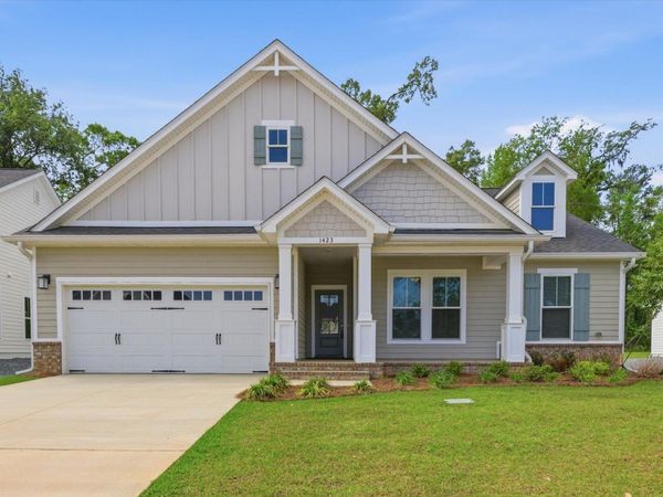 1443 Summerbrooke Drive , Tallahassee, FL 32312