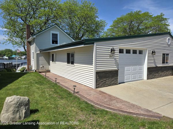 541 Napoleon Road, Michigan Center, MI 49254