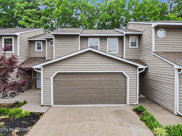 7751 Village Drive, Knoxville, TN 37919