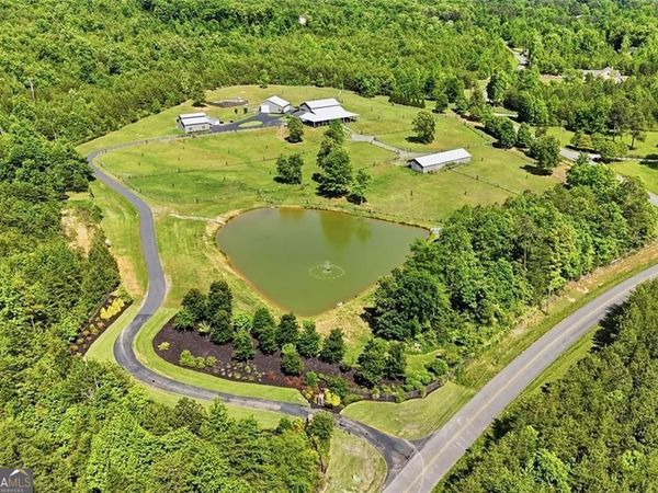 445 E Valley Road NE, Rydal, GA 30171