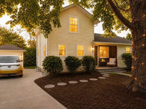 502 W Grant Highway, Marengo, IL 60152