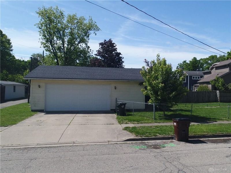 202 S Cherry Street, Germantown, OH 45327 Photo 3