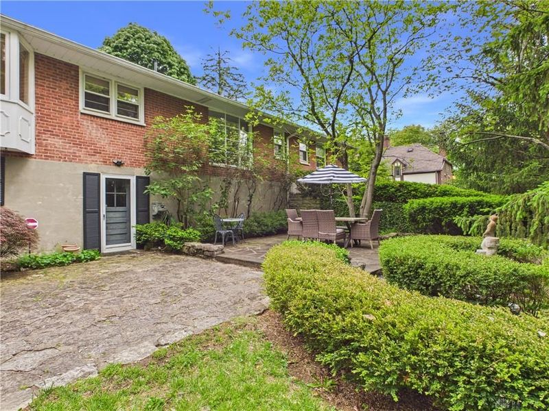 311 Schenck Avenue, Oakwood, OH 45409 Photo 5