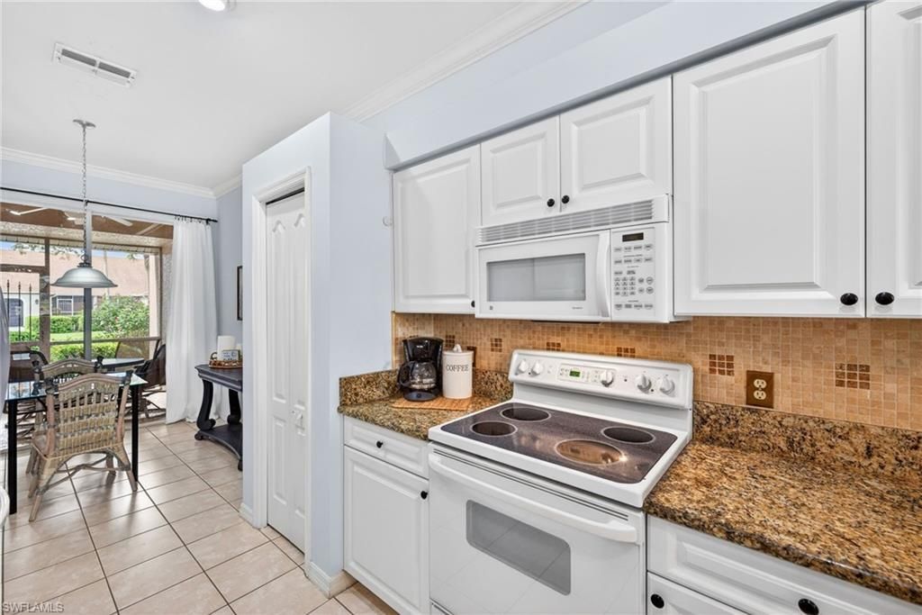 1657 Morning Sun Ln, Naples, FL 34119 Photo
