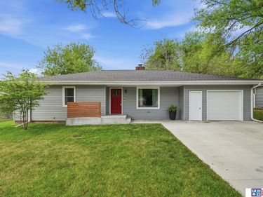 6701 Adams Street, Lincoln, NE 68507