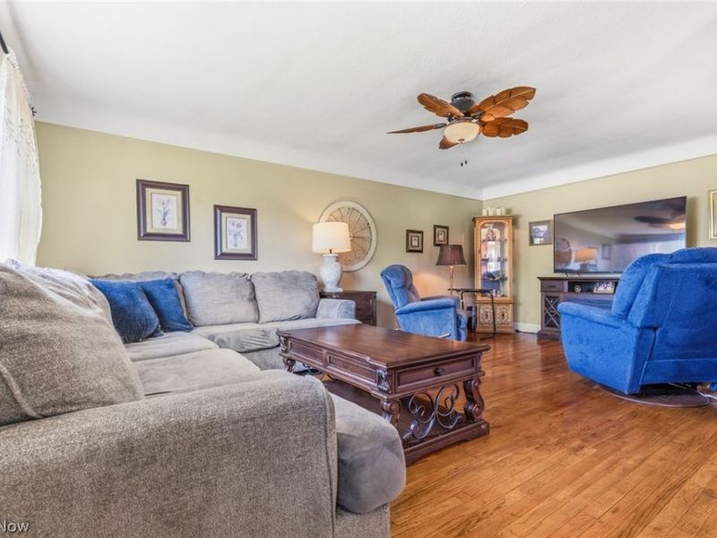 12023 Maple Leaf Drive , Garfield Heights, OH 44125 Photo 12