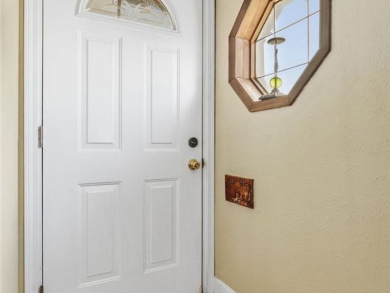 12023 Maple Leaf Drive , Garfield Heights, OH 44125 Photo 9