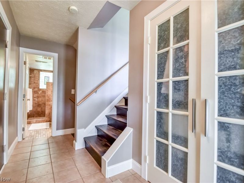7088 Culver Boulevard, Mentor, OH 44060 Photo 4