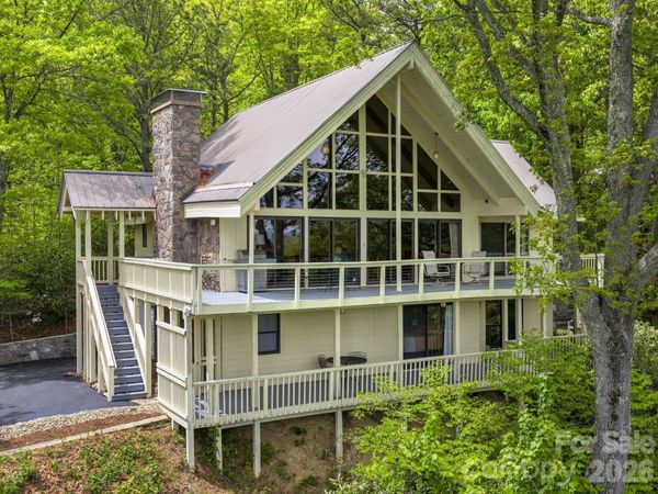744 Laurel Ridge Road , Maggie Valley, NC 28751