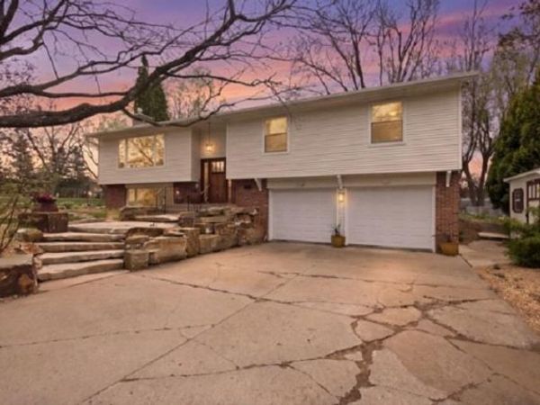 1100 ONSTAD DRIVE, Marshfield, WI 54449