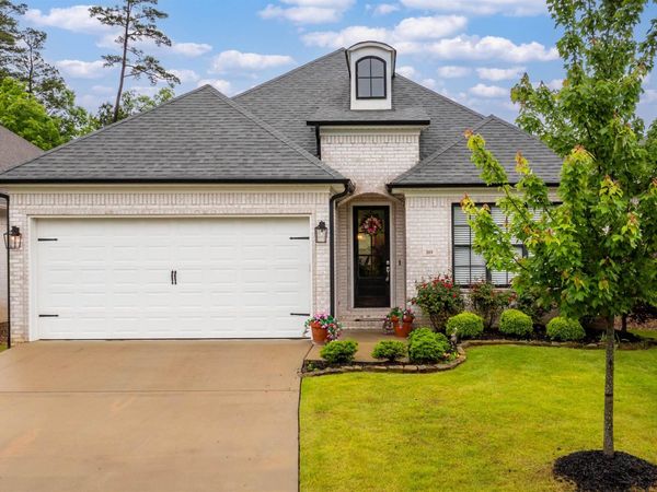 203 Rosemary Way, Little Rock, AR 72223