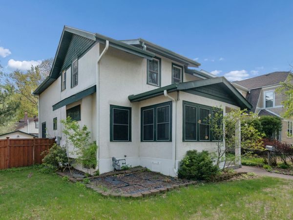 1984 Princeton Avenue, Saint Paul, MN 55105