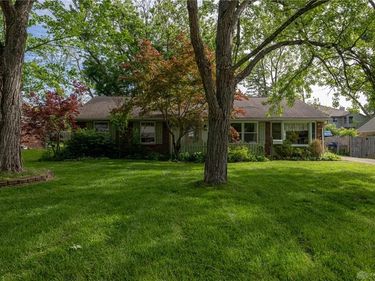 4454 Hillcrest Drive, Bellbrook, OH 45305