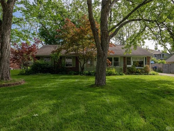 4454 Hillcrest Drive, Bellbrook, OH 45305