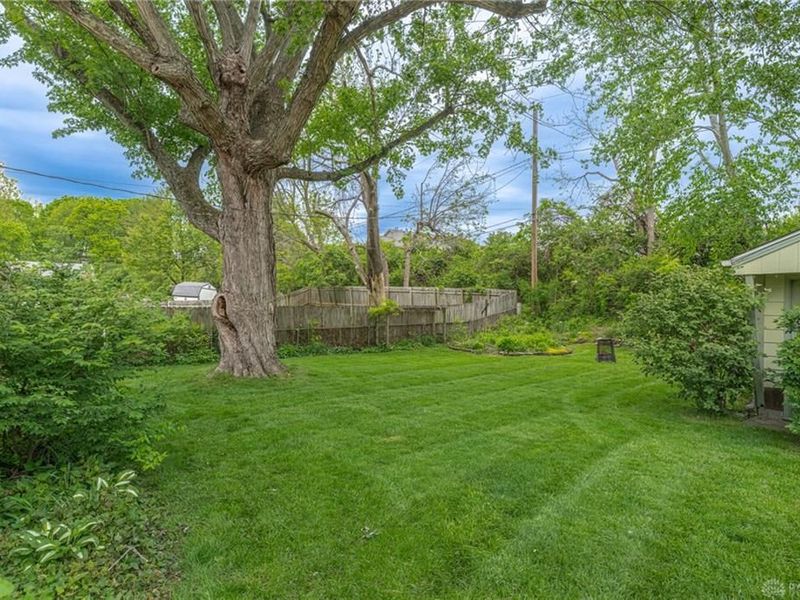 4454 Hillcrest Drive, Bellbrook, OH 45305 Photo 28
