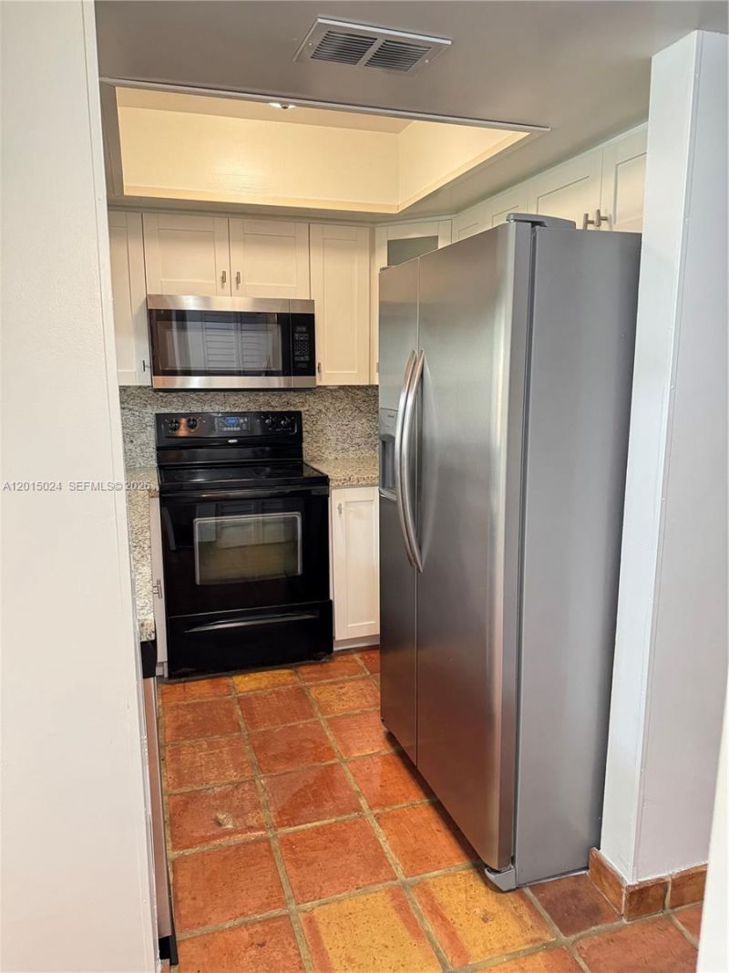 8999 SW 123rd Ct, Unit 112, Miami, FL 33186 Photo